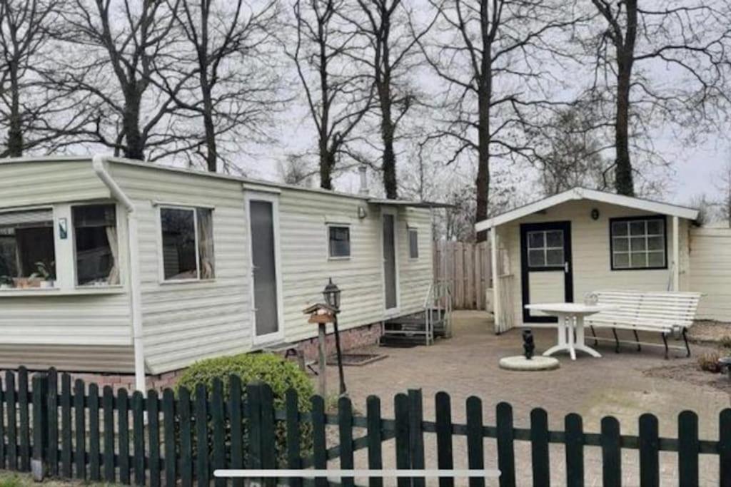 Вилла Chalet 108 Met Airco Familie Camping De Tien Heugten Schoonloo Drenthe Экстерьер фото